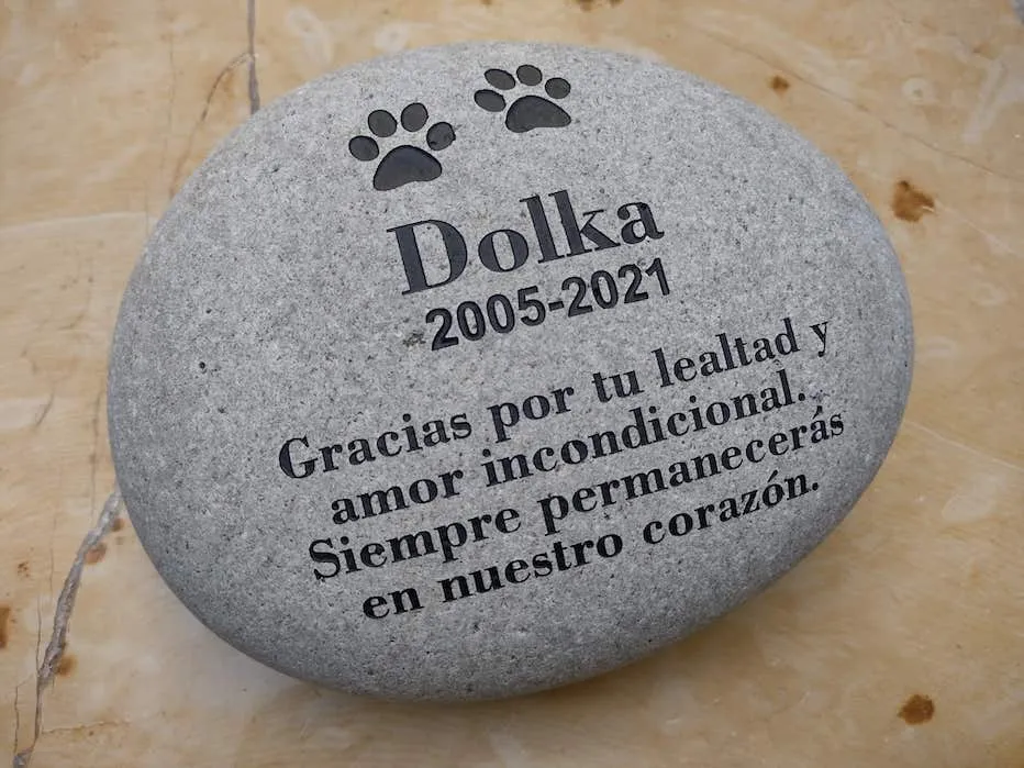 Memorial Mascotas en Piedra